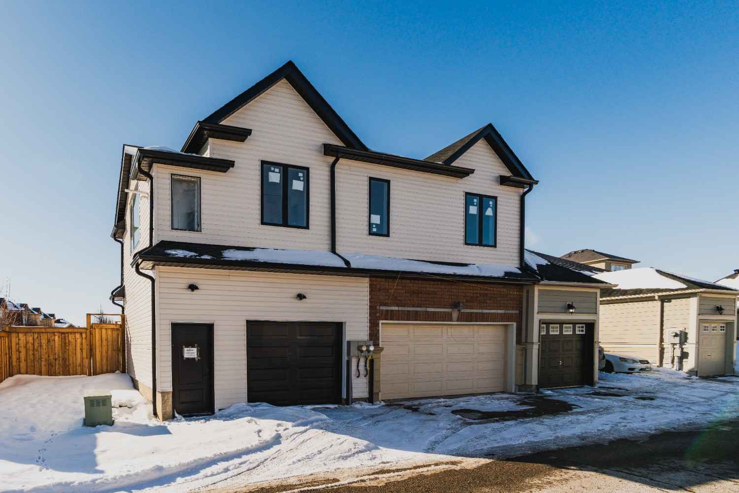 Coach house – Markham 1 image 2