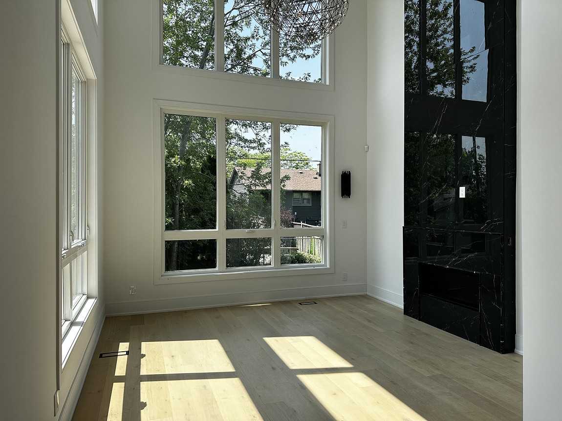 Custom Home Toronto image 4